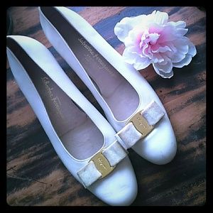 Salvatore Ferragamo flat shoes Size 10 AA